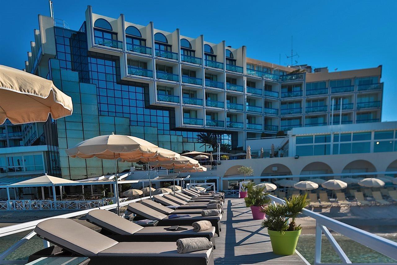 Garden Beach Hotel Жюан-ле-Пен Екстер'єр фото